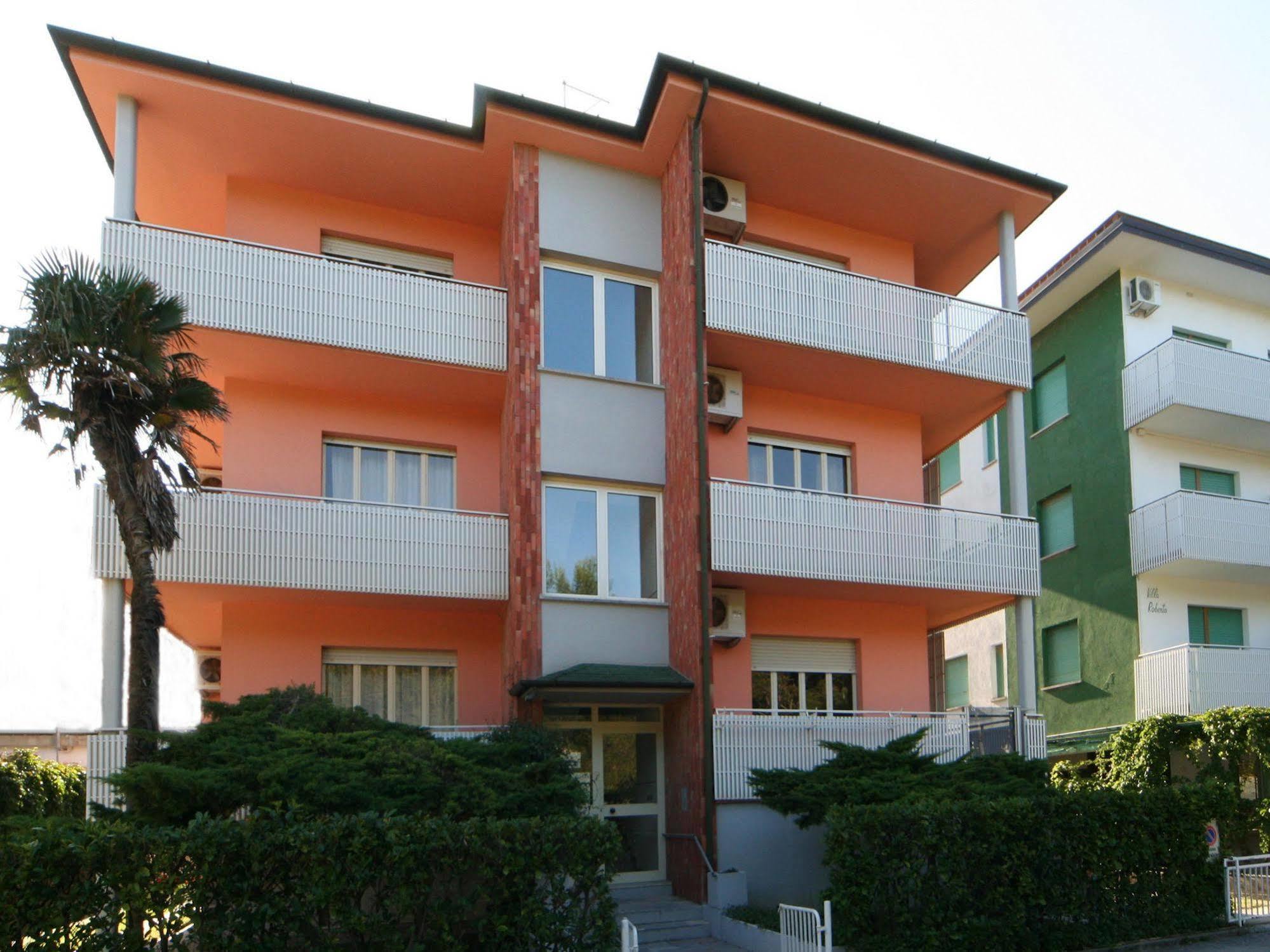 Appartement Stiria à Lignano Sabbiadoro Extérieur photo