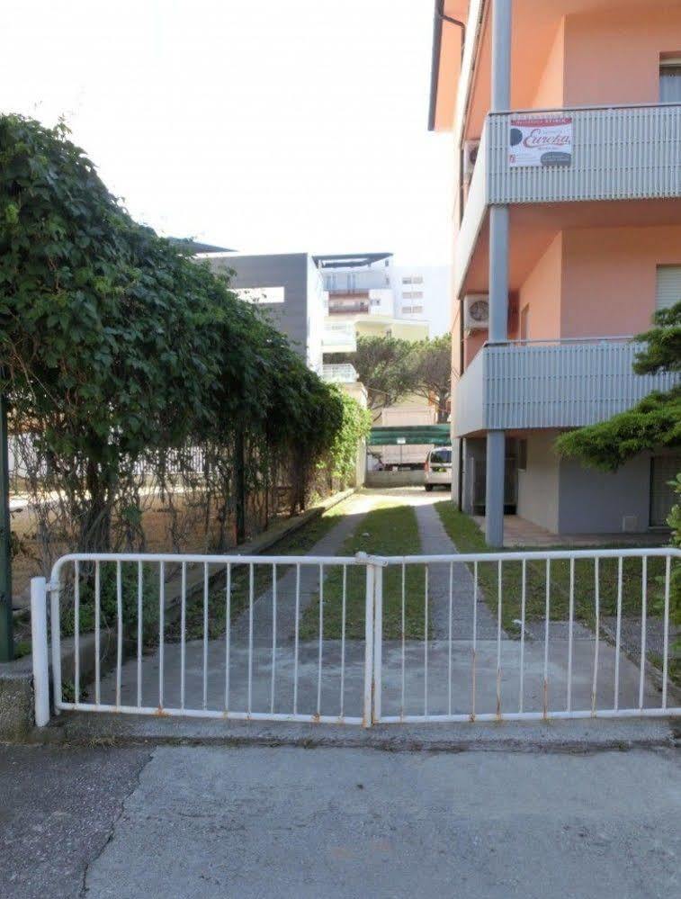 Appartement Stiria à Lignano Sabbiadoro Extérieur photo
